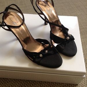 Daniel Barbara sexy evening footwear 💕